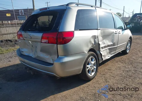 2005 Toyota Sienna Le z USA, uszkodzony, nr VIN 5TDBA23C15S044763